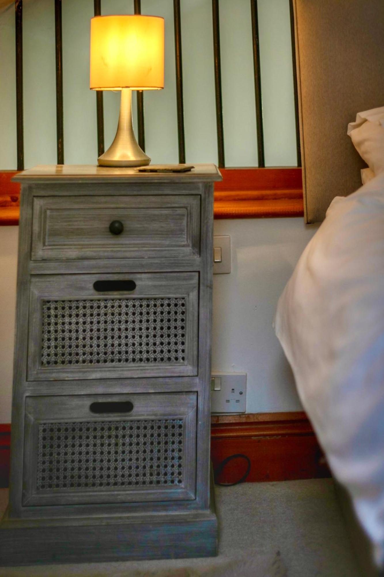 Beautiful Rural Self Contained Farm Annex Βίλα Hordle Εξωτερικό φωτογραφία